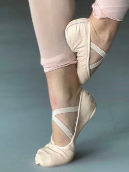 Capezio Leather Split-Sole Juliet Ballet Shoe