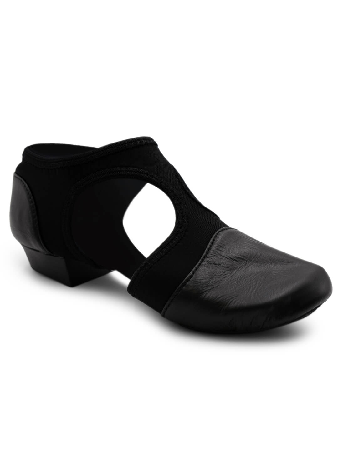 Capezio Pedini Femme Keeps it Cool with Breathable Neoflex