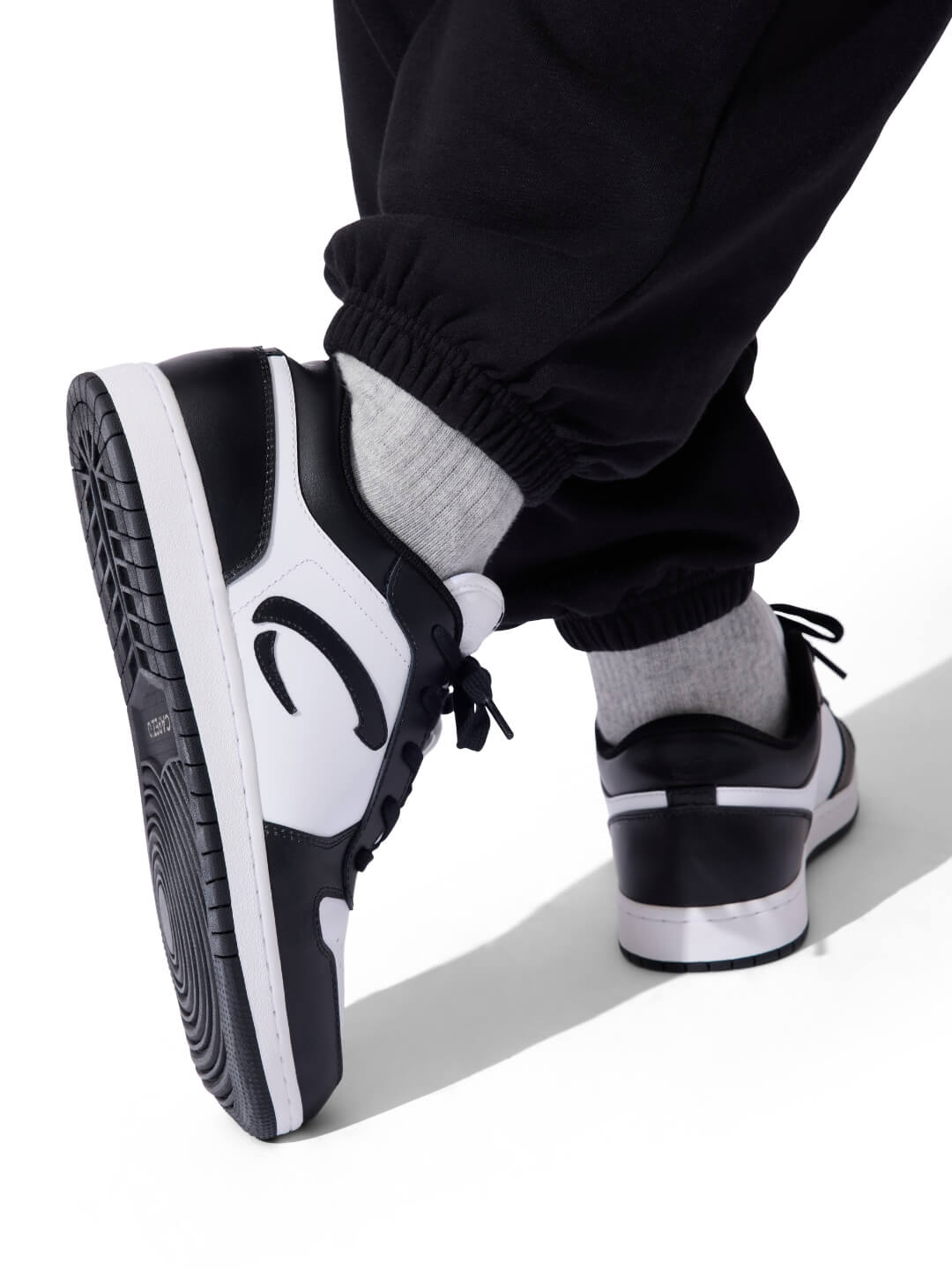 Capezio Capezio Ignite Dance Sneaker–Low Top
