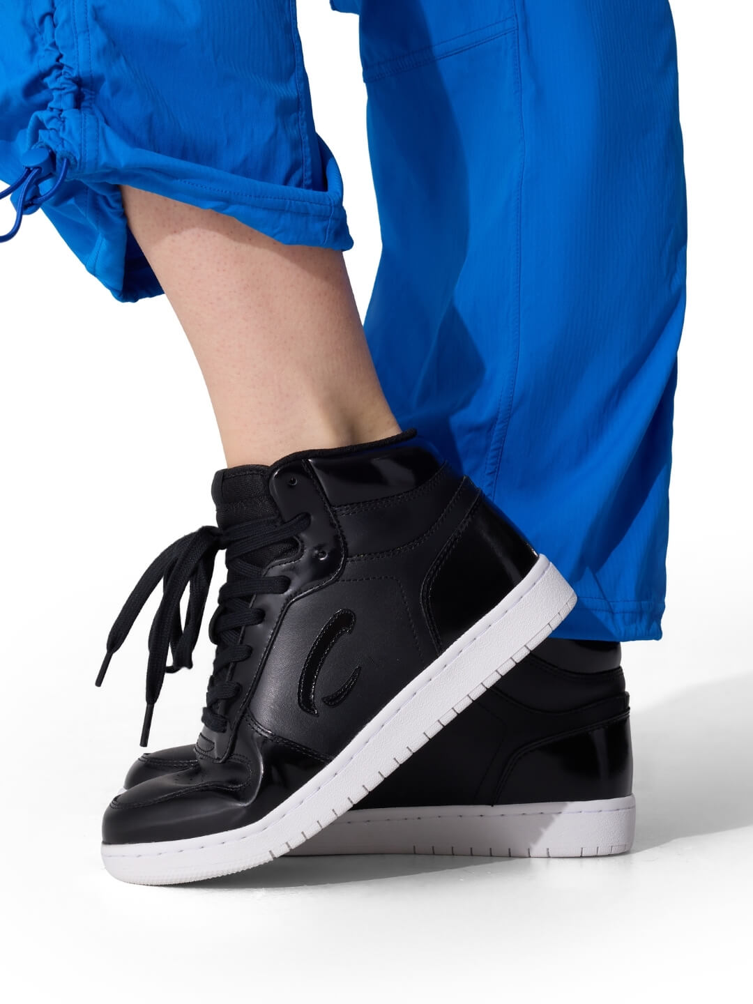Capezio Capezio Ignite Dance Sneaker–High Top
